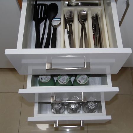 Hili Apartments Тверия Экстерьер фото