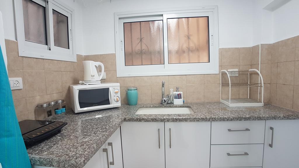 Hili Apartments Тверия Экстерьер фото